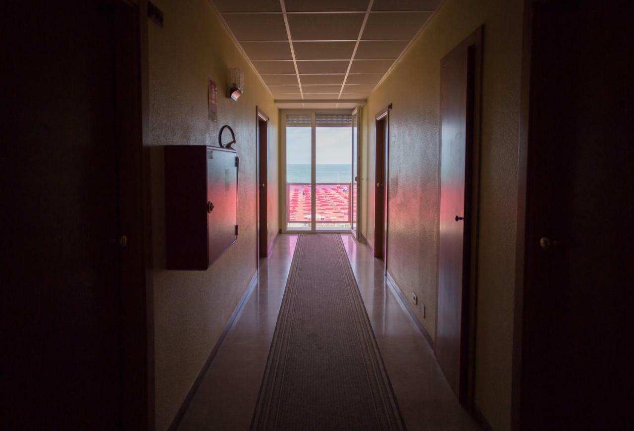 Hotel Cliff Rimini Zewnętrze zdjęcie
